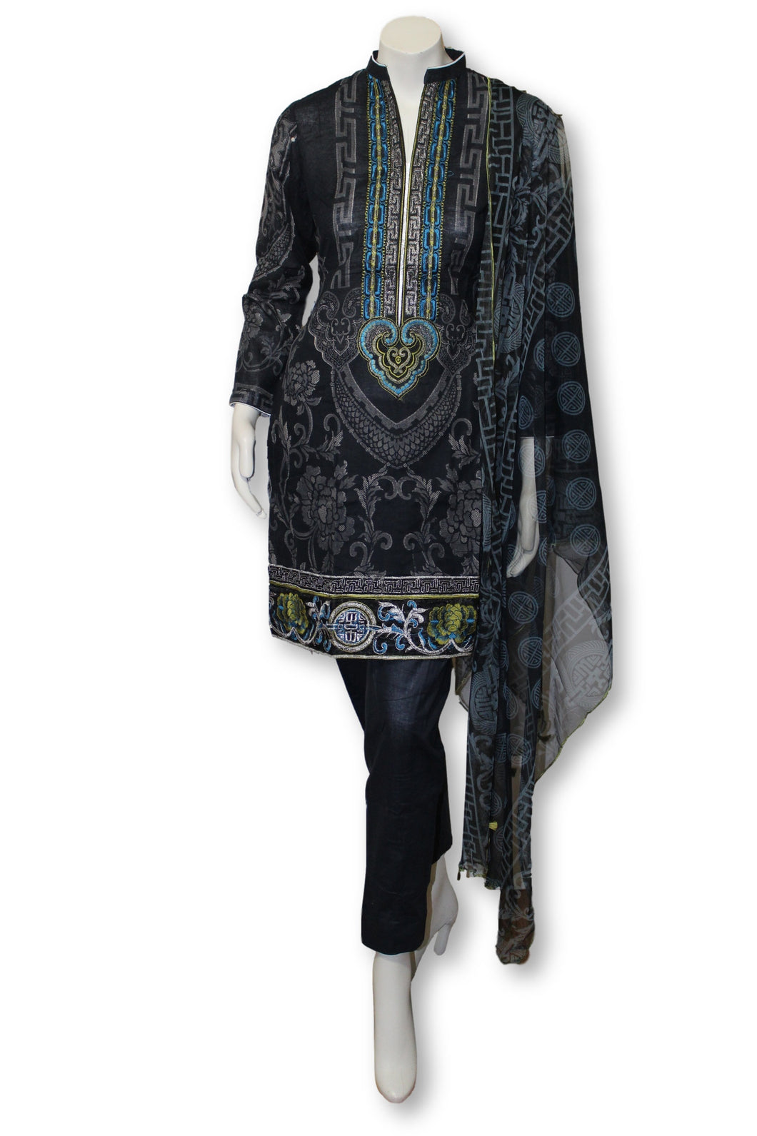 A33 Pakistani Indian Fine Design 3 Pcs Embroidered  Lawn Suit